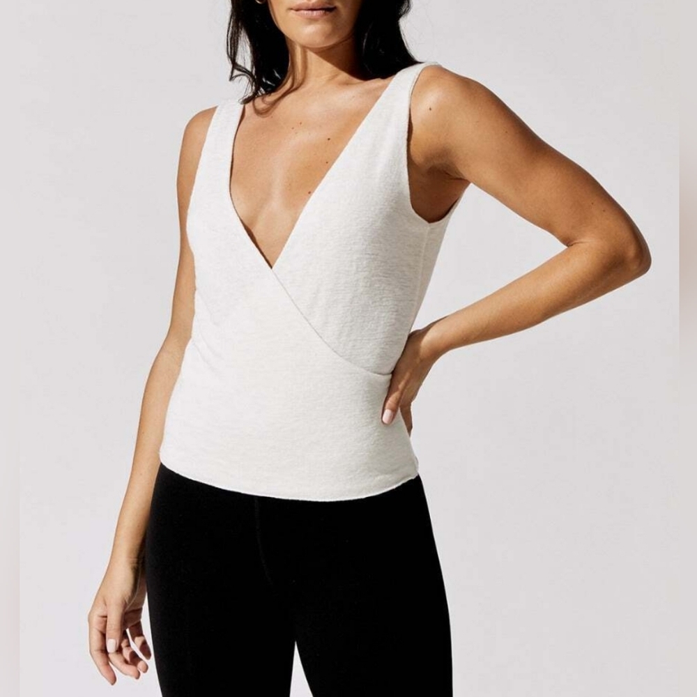 ⭐️ LNA margoux tank size medium